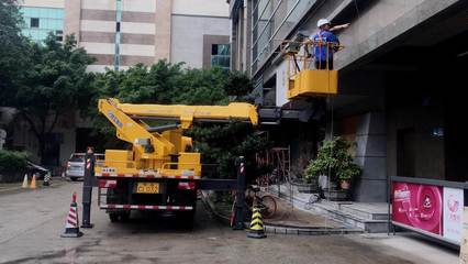 廣州高空作業車、吊籃車與升降平臺租賃服務詳解